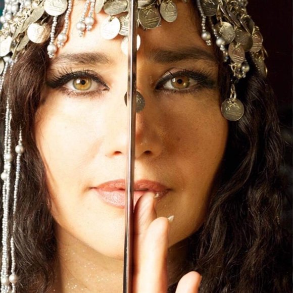 Meet your Posher, Joanne - Picture 1 of 1